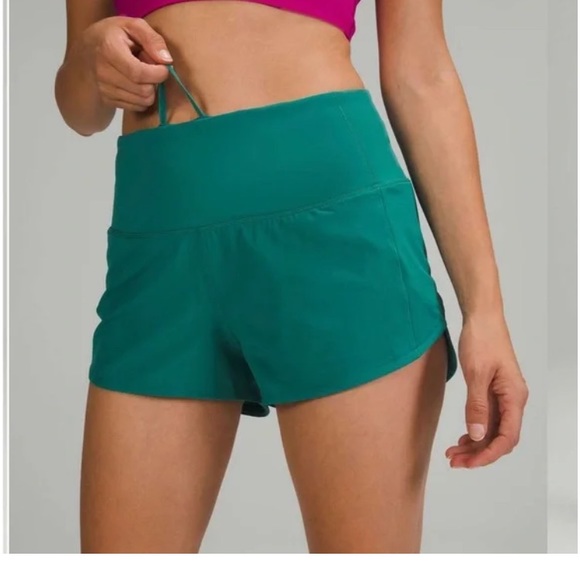 Lululemon speed up high-rise 2.5 inch - Picture 2 of 7